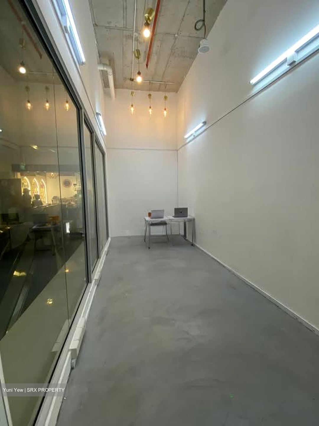 Centropod @ Changi (D14), Shop House #569149641
